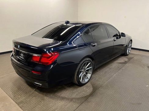 Used 2013 BMW 750Li image 6