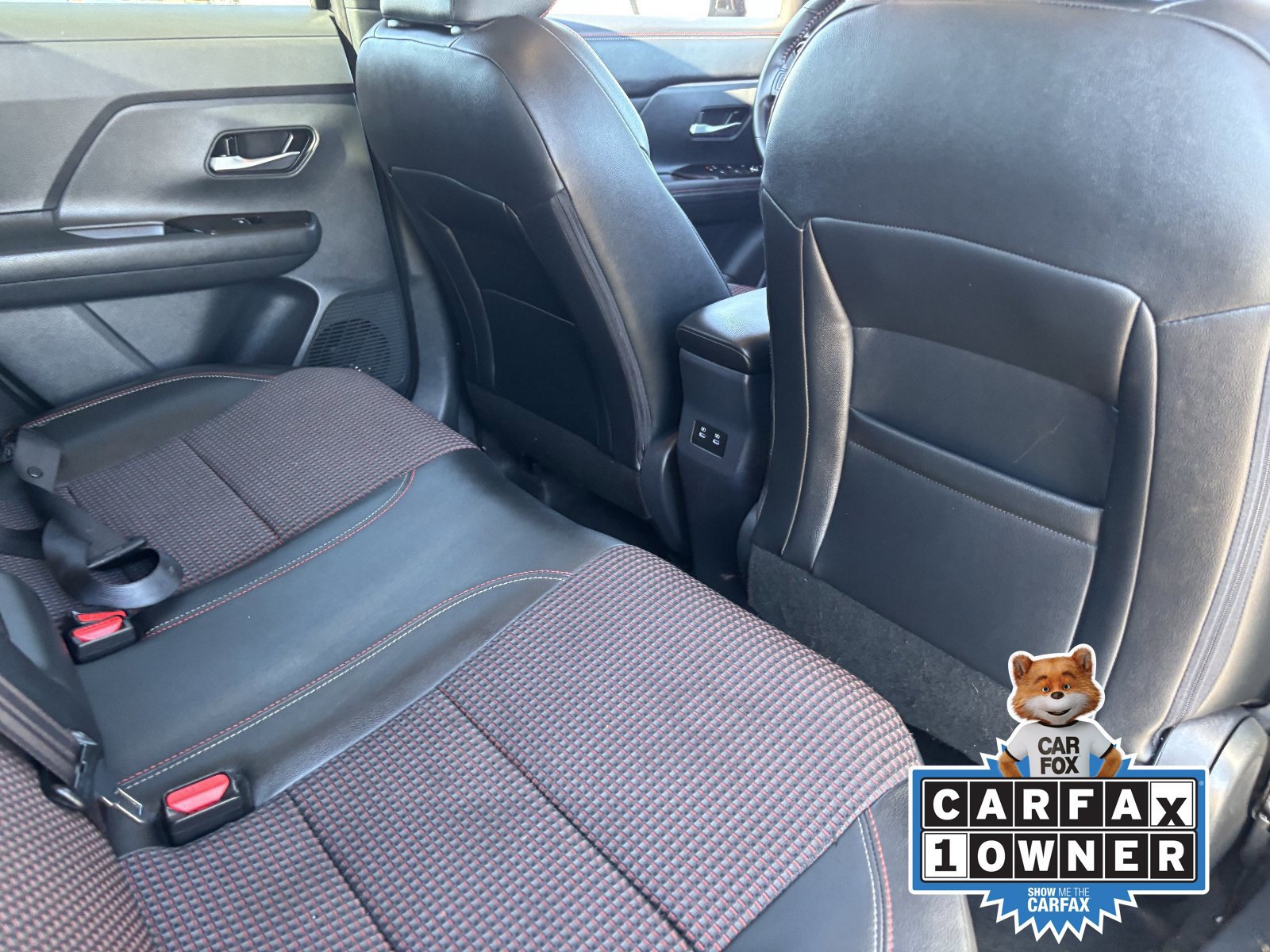 Certified 2026 Nissan Kicks SR w/ Cold Weather Package FWD image 14