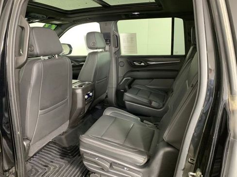 Used 2021 GMC Yukon XL Denali AWD/4WD image 26