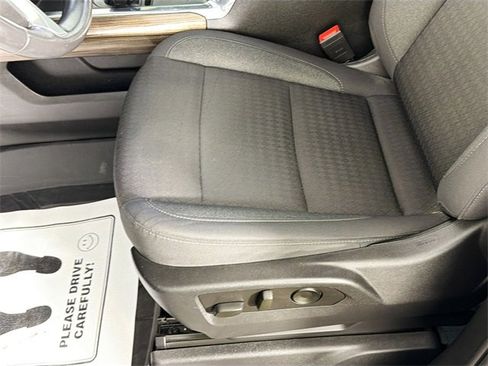 Used 2023 Chevrolet Silverado 1500 LT w/ Convenience Package II image 18