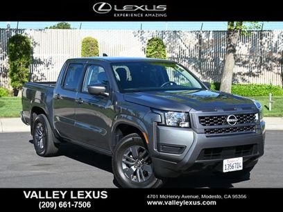 Used 2025 Nissan Frontier SV