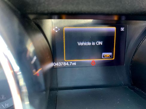 Used 2017 Ford Mustang Coupe image 13