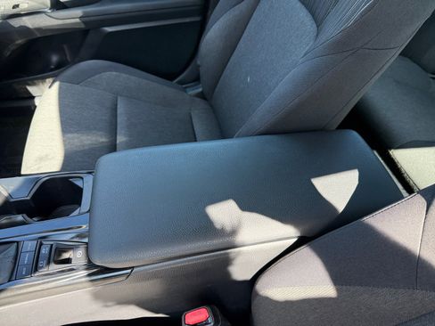 Used 2025 Toyota Camry LE FWD image 14