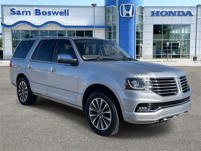 Used 2017 Lincoln Navigator Select