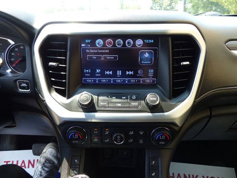 Used 2017 GMC Acadia SLT AWD/4WD image 31