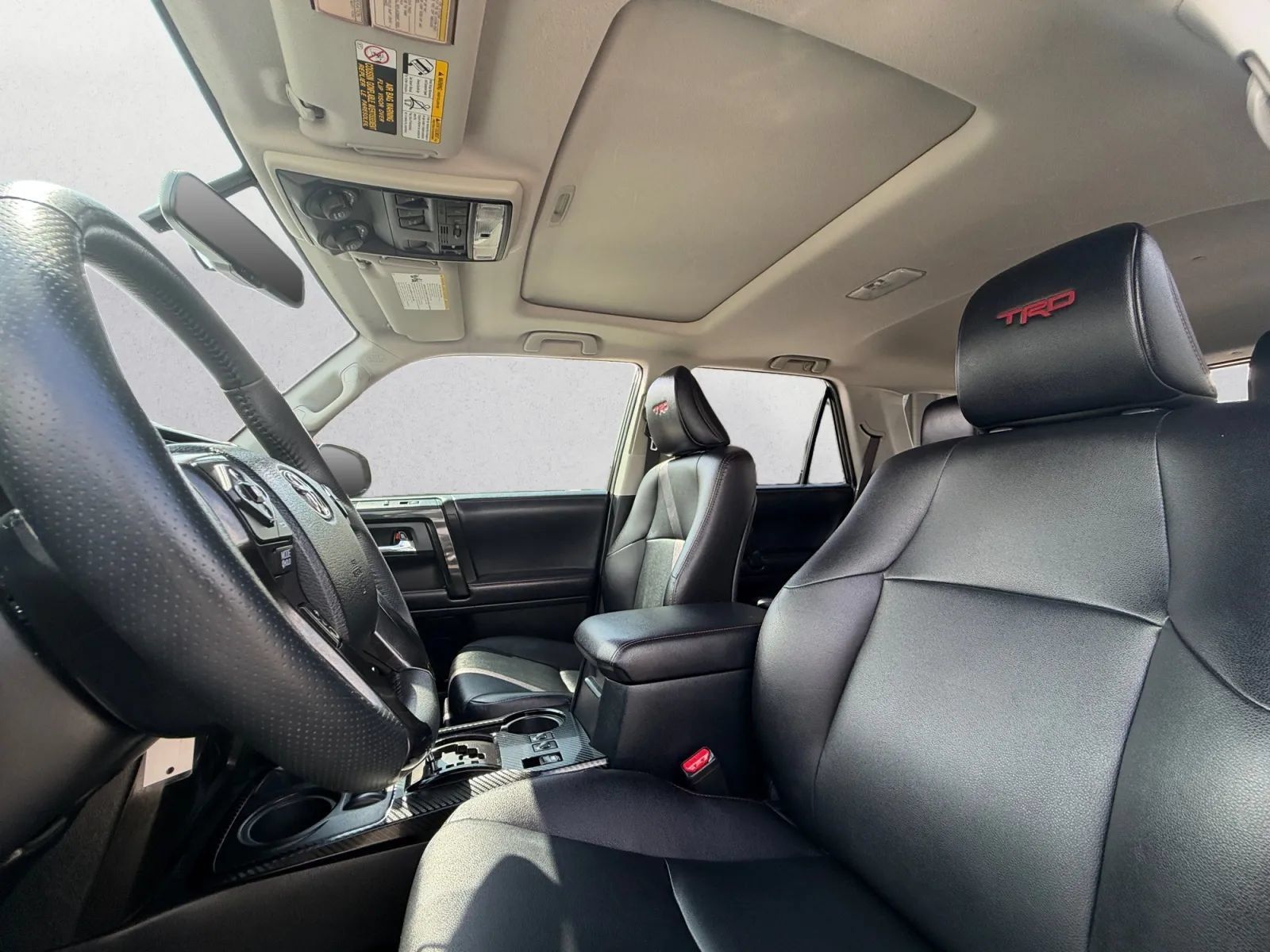 Used 2018 Toyota 4Runner TRD Off-Road Premium AWD/4WD image 14