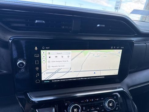 Used 2023 GMC Sierra 1500 AT4X image 25