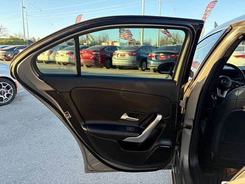 Used 2019 Mercedes-Benz A 220 4MATIC image 16