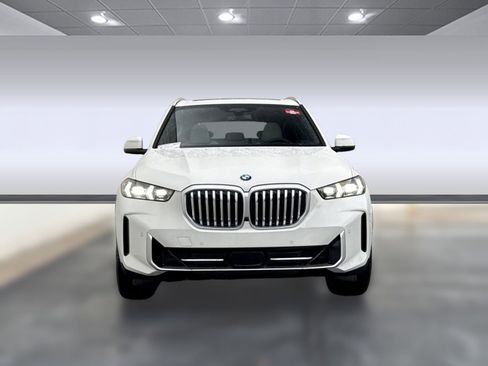 Used 2026 BMW X5 sDrive40i image 5