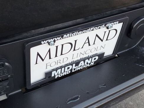 Used 2023 GMC Sierra 1500 Elevation image 8