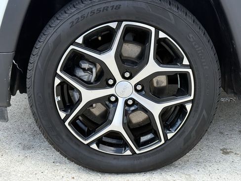Used 2024 Jeep Compass Limited AWD/4WD image 13