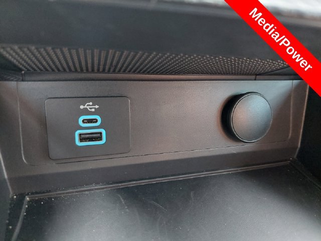 Used 2024 Ford Mustang GT RWD image 20