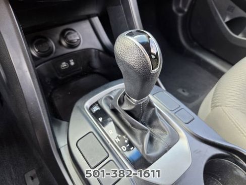 Used 2018 Hyundai Santa Fe Sport FWD image 22