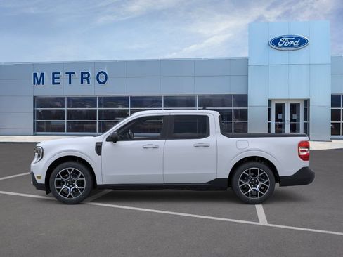 New 2026 Ford Maverick Lariat w/ 4K Tow Package AWD/4WD image 4