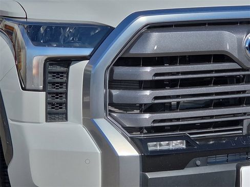 Used 2024 Toyota Tundra Limited image 22