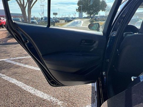 Used 2025 Toyota Corolla LE image 33