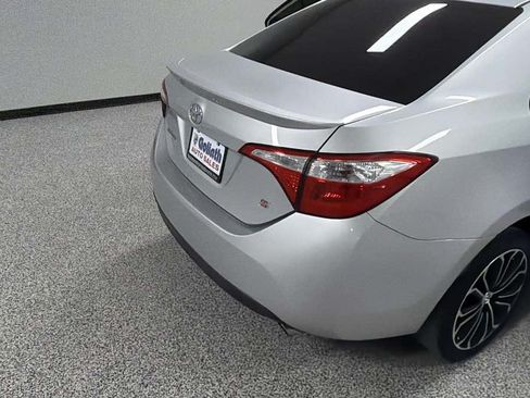 Used 2015 Toyota Corolla S FWD image 25