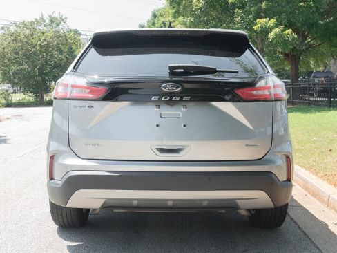 Used 2023 Ford Edge SEL AWD/4WD image 5