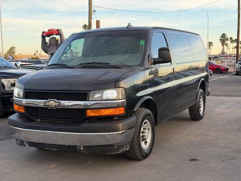 Used 2018 Chevrolet Express 2500 w/ Driver Convenience Package image 1