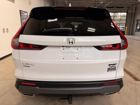 Used 2024 Honda CR-V Sport Touring image 6