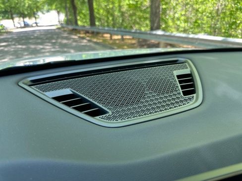 New 2026 BMW X2 xDrive28i w/ Technology Package AWD/4WD image 38