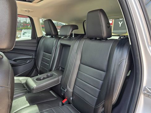 Used 2013 Ford Escape SEL FWD image 23