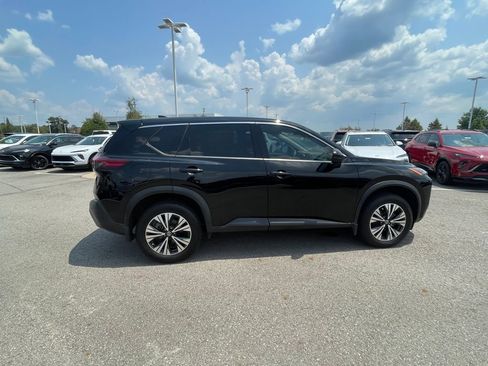 Used 2021 Nissan Rogue SV FWD image 8