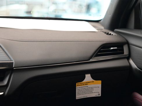 New 2025 Cadillac CT4 Sport image 7