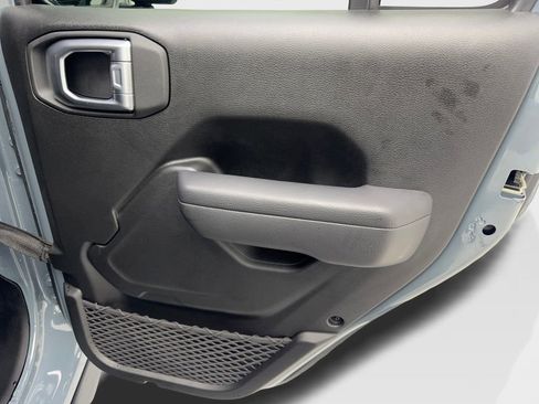 Used 2024 Jeep Wrangler Willys image 44