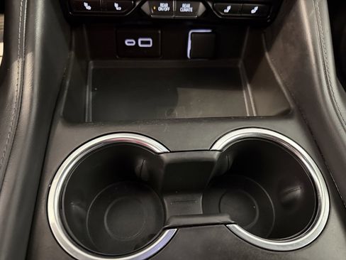 Used 2024 Chevrolet Tahoe LT image 18