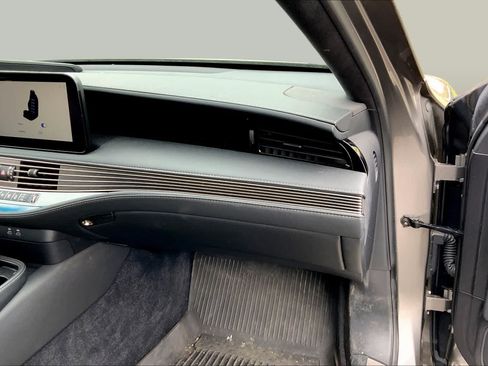 Certified 2023 Lexus LS 500 AWD w/ Interior Upgrade Package image 17