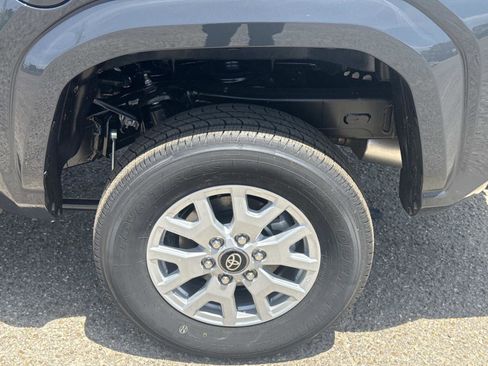 New 2026 Toyota Tacoma SR5 RWD image 10