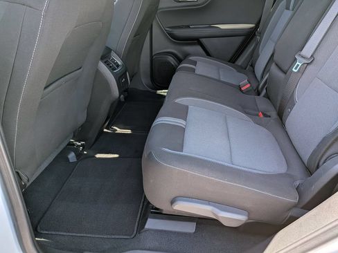 Used 2025 Chevrolet Blazer LT AWD/4WD image 28