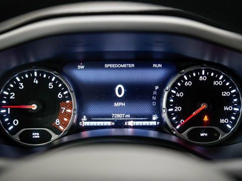 Used 2021 Jeep Renegade Latitude image 24