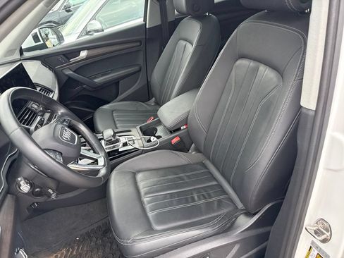 Used 2023 Audi Q5 2.0T Premium Plus w/ Premium Plus Package AWD/4WD image 4