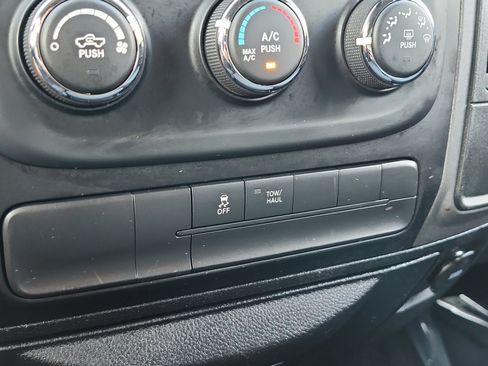 Used 2017 RAM 1500 Express AWD/4WD image 20
