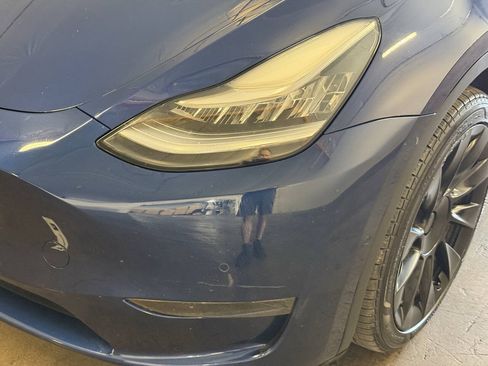 Used 2020 Tesla Model Y Long Range AWD/4WD image 16