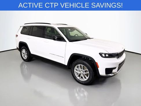 New 2025 Jeep Grand Cherokee L Laredo image 1