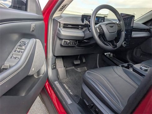 Used 2023 Ford Mustang Mach-E Premium image 6