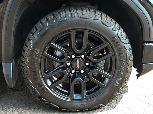 Used 2024 GMC Sierra 1500 Elevation AWD/4WD image 10