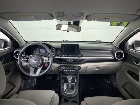 Used 2019 Kia Forte LXS FWD image 27