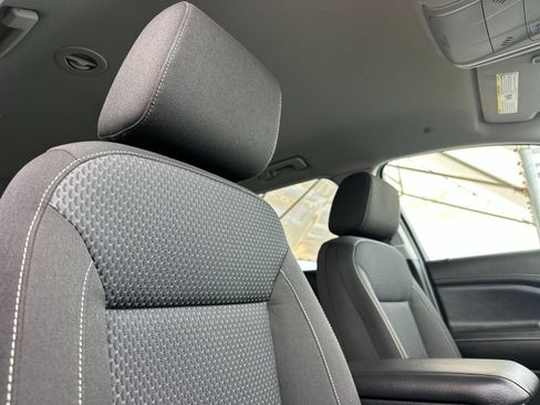 Used 2020 GMC Acadia SLE image 20