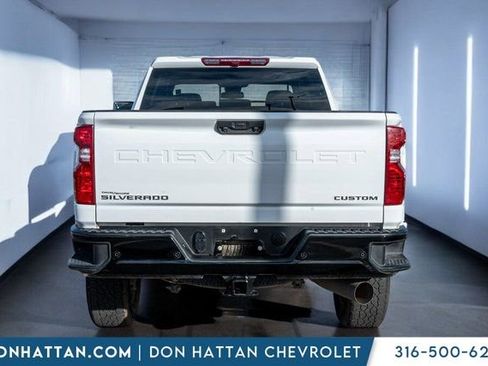 Used 2024 Chevrolet Silverado 2500 Custom w/ Custom Value Package image 32