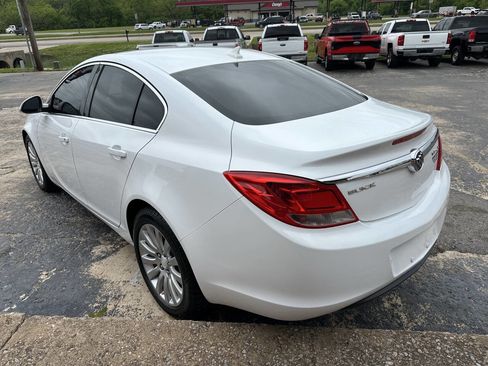 Used 2012 Buick Regal Leather FWD image 7