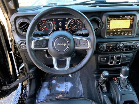 Certified 2023 Jeep Wrangler Altitude image 5