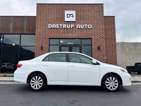 Used 2013 Toyota Corolla LE image 7