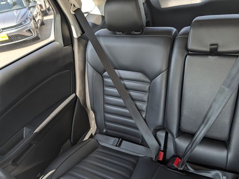 Used 2024 Ford Edge SEL AWD/4WD image 12
