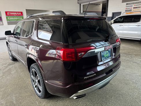 Certified 2017 GMC Acadia Denali w/ Technology Package AWD/4WD image 7