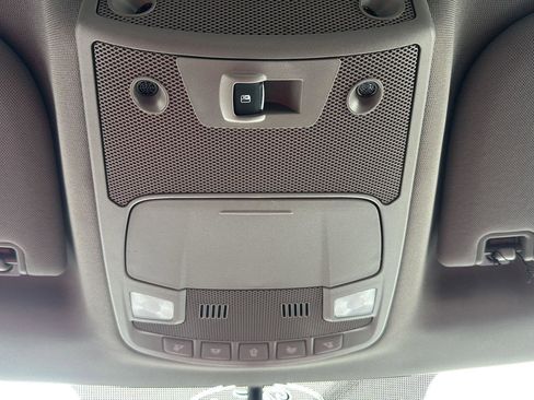 Used 2017 Ford F350 Lariat w/ Chrome Package image 34