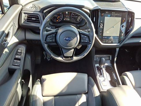 Certified 2023 Subaru Ascent Onyx Edition Limited AWD/4WD image 11